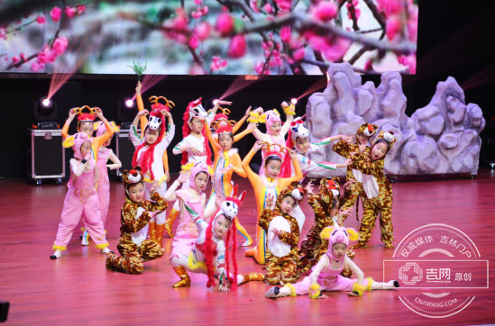 珲春市河南街“古韵新风 爱在两河”首届群众文化艺术节正式启动
